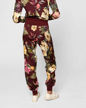 Load image into Gallery viewer, VENUS FLORAL SILK JOGGER
